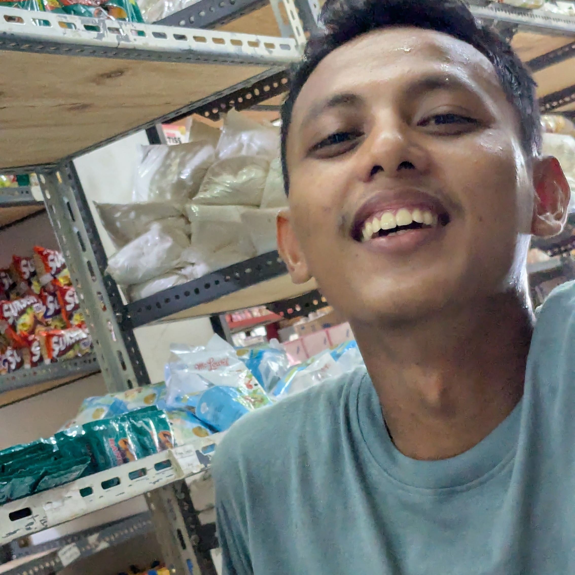 Gambar Dika
